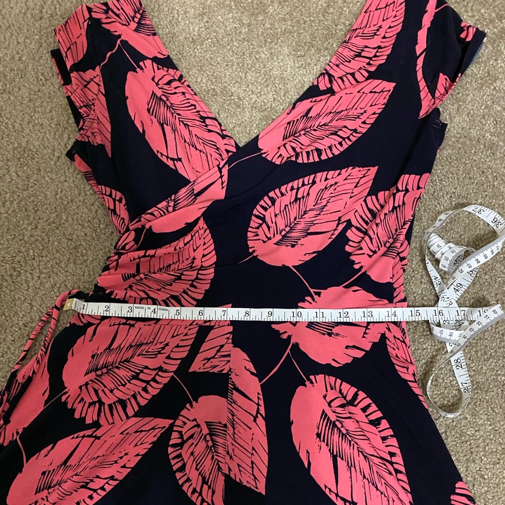 Leaf Pattern Dress - Picture 3 of 5
